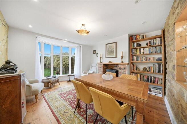 3 bed Semi-Detached for sale Image 8