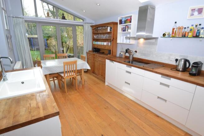 Kitchen/dining room