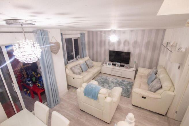 Open Plan Loun...