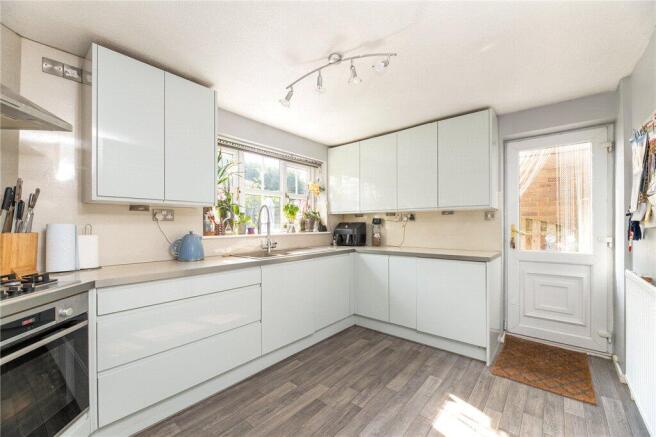4 bed Detached for sale Image 8
