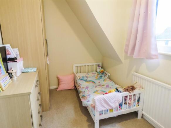 Bedroom 3.JPG