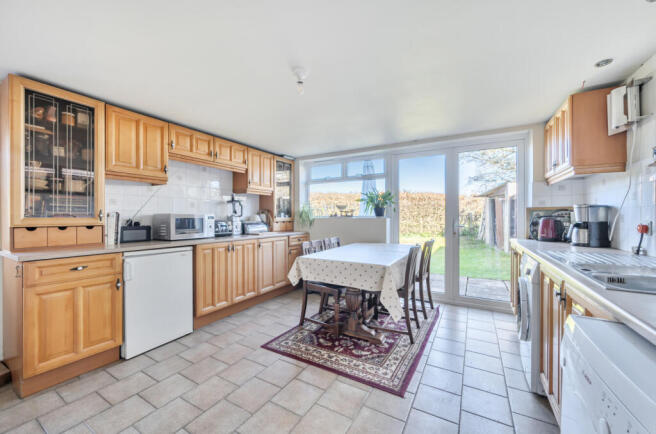 1436789-9-69ce9fa...