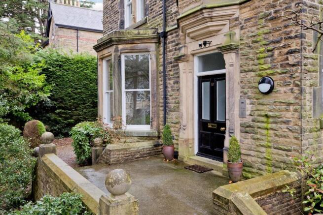2 bed Apartment for sale Image 9