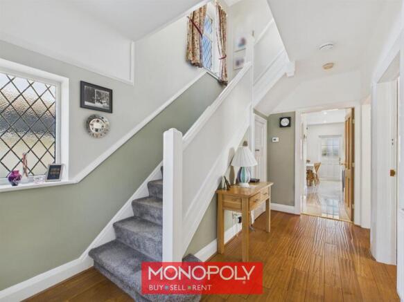 Mount Road, St. Asaph, LL17 photo 4