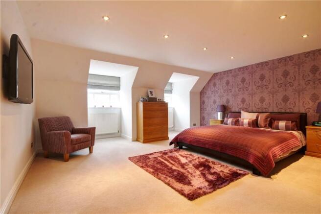 Bedroom 1C