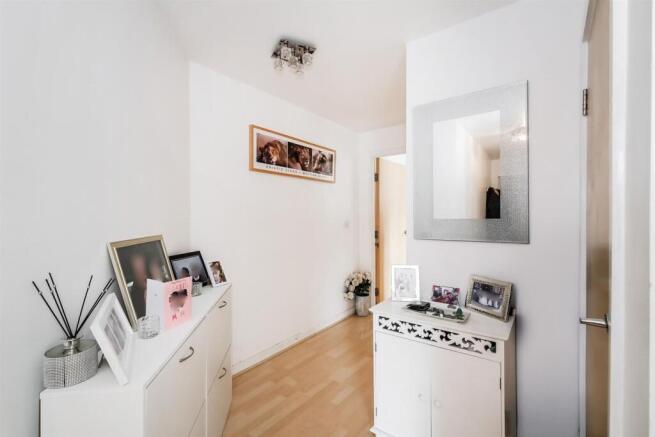 18 Hawthorn Ct-4_web.jpg