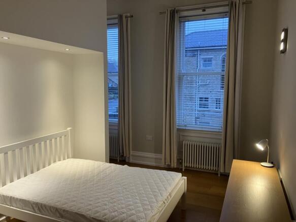 1 bed Apartment to rent Image 5