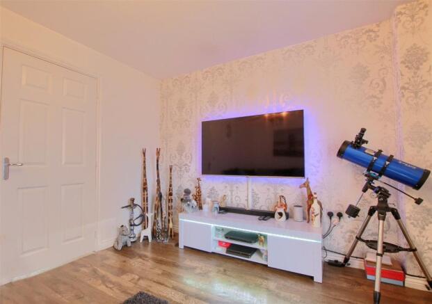 Lounge 1