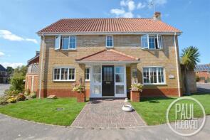16, Burlingham Drive, Lowestoft NR33 8GD