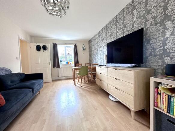 Living room 2