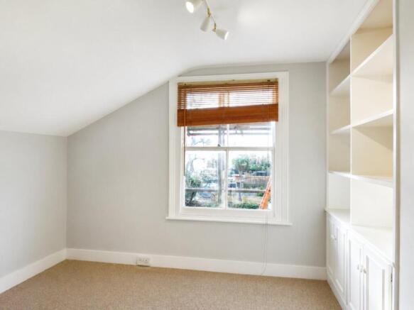 Living Room/Bedroom