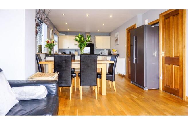 Kitchen/Family Room