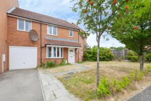 18, Reeth Close, Leicester LE4 0SP