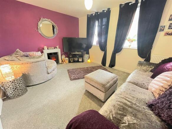SITTING ROOM