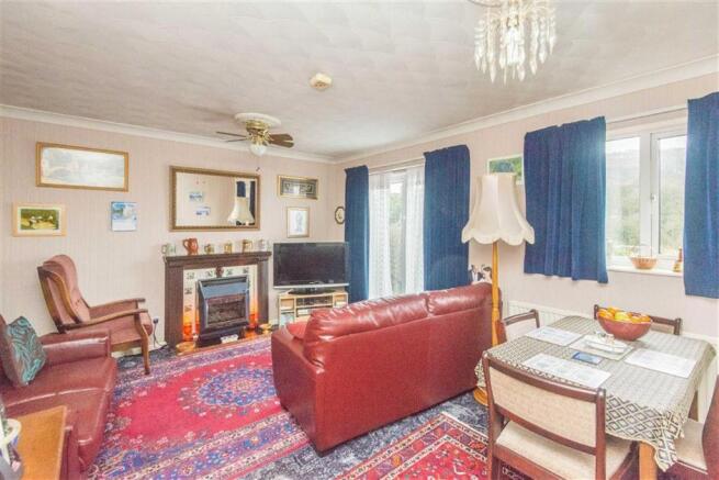 THE ACCOMMODATION CO