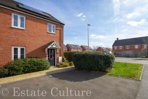 11, Swansnest Grove, Nuneaton CV10 7GR