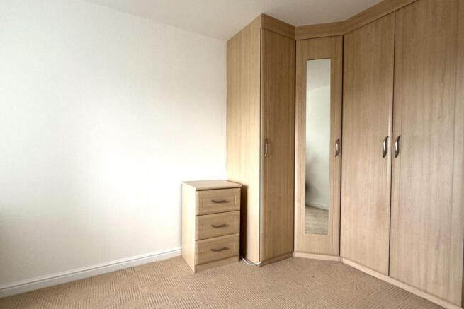 Bedroom 1 3.jpg