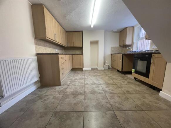 Kitchen / Breakfast Room