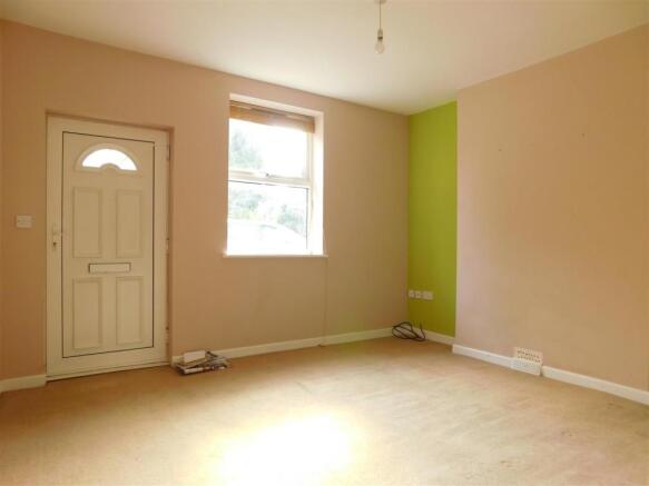 new lounge.JPG