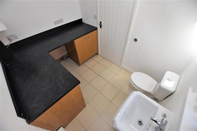 Utility Room/WC