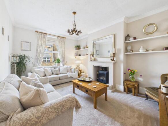 3 bed End of Terrace for sale Image 4