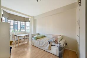 Flat 512, Chelsea Cloisters, Sloane Avenue, London SW3 3EH