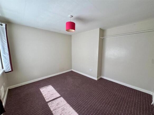 3 bed Bungalow to rent Image 9