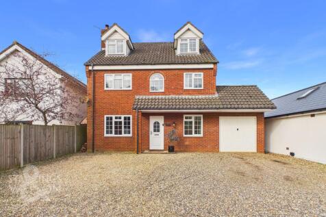 Middle Road, Great Plumstead, Norwich