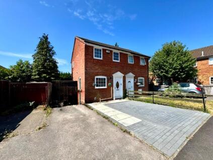 Felton Close, Luton, LU2