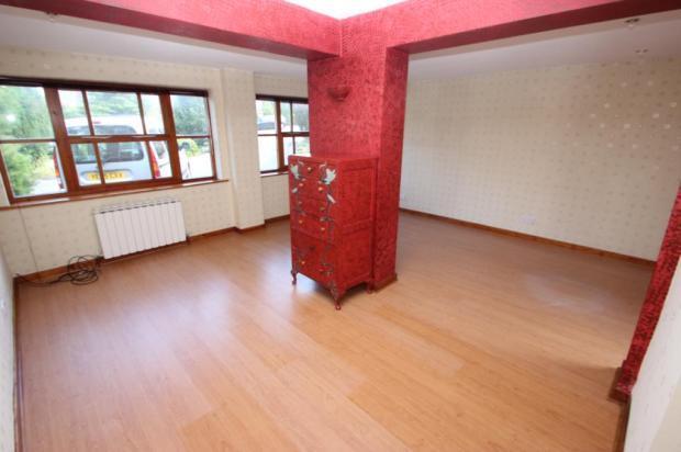 2nd Reception/Bed 5