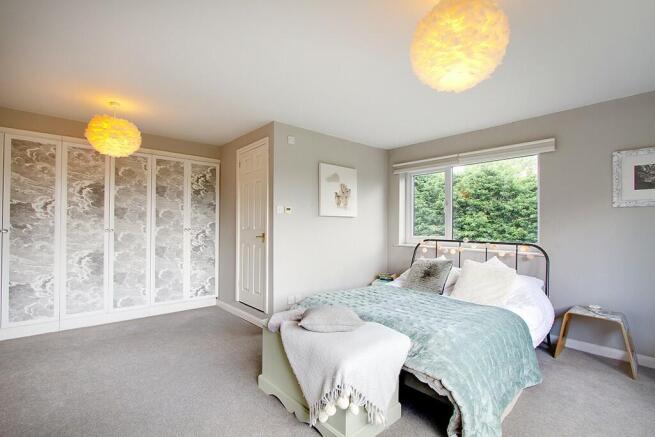 Principal bedroom