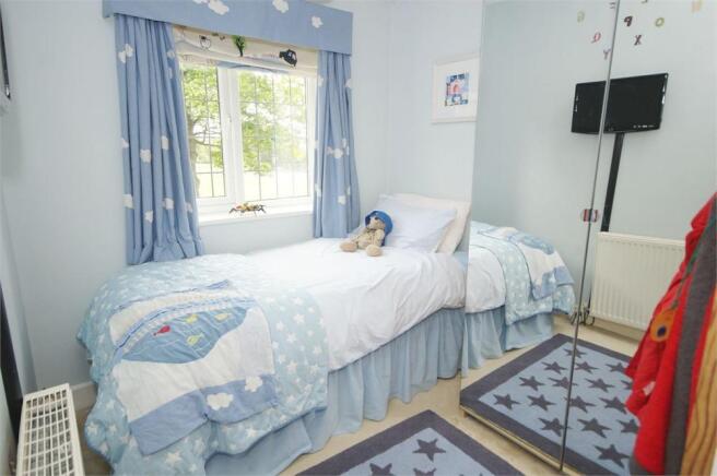 Photo 9