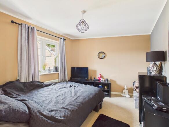2 bed Semi-Detached for sale Image 8