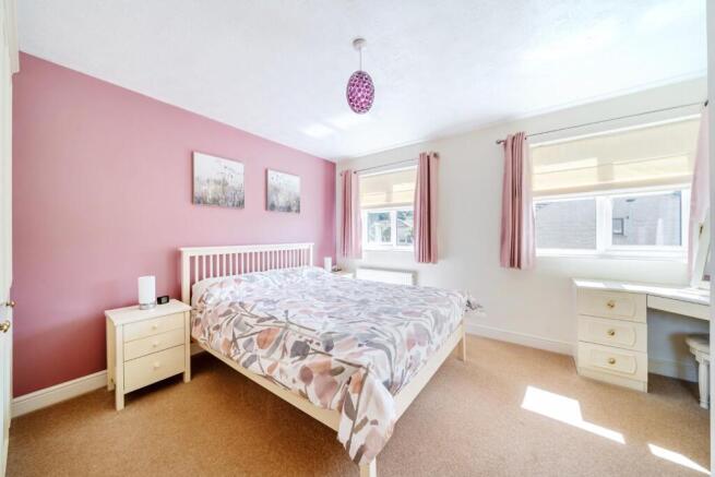 4 bed Detached for sale Image 10