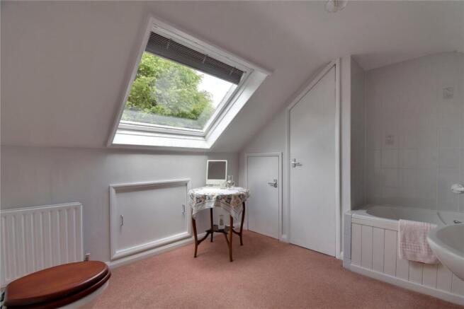 3 bed Bungalow for sale Image 6