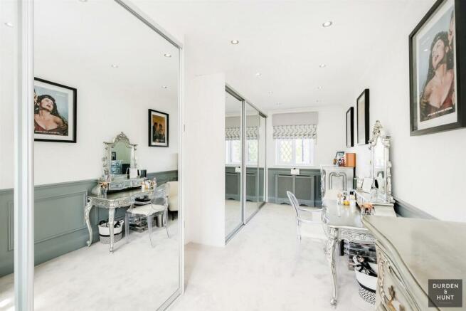 lyndhurst rise-18_1.jpg