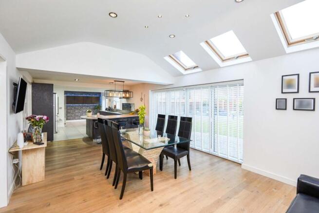 Kitchen/Dining Room
