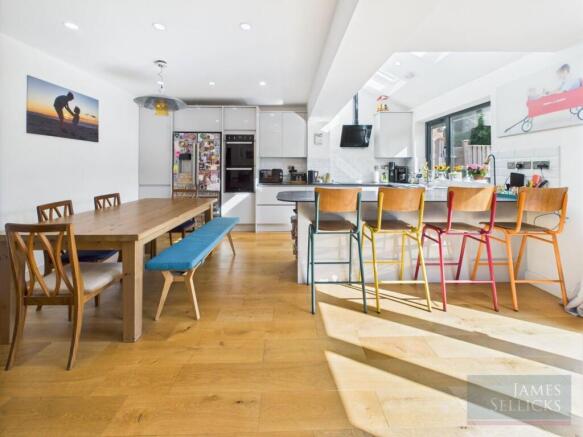 Living/Dining Kitchen