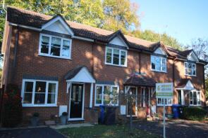 2b Squirrels Leap, The Cedars, Fleet GU51 3YL