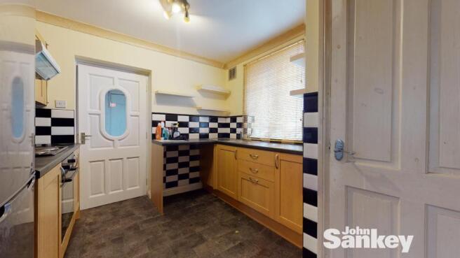 Kitchen 1.jpg