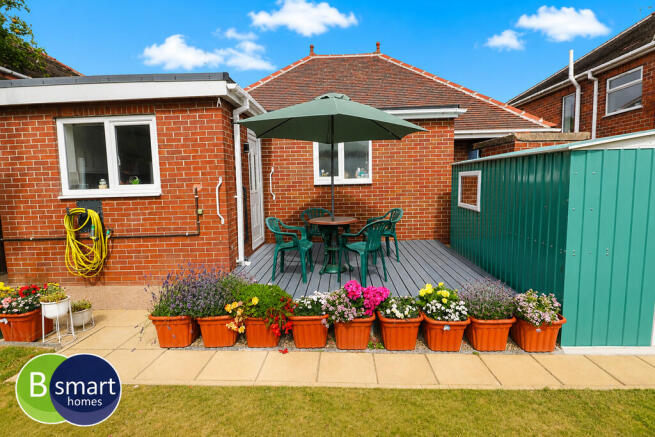 2 bed Detached Bungalow for sale Image 12