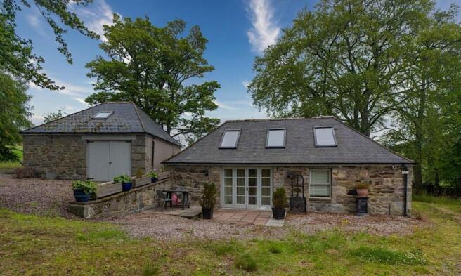 Formerstables/Garage