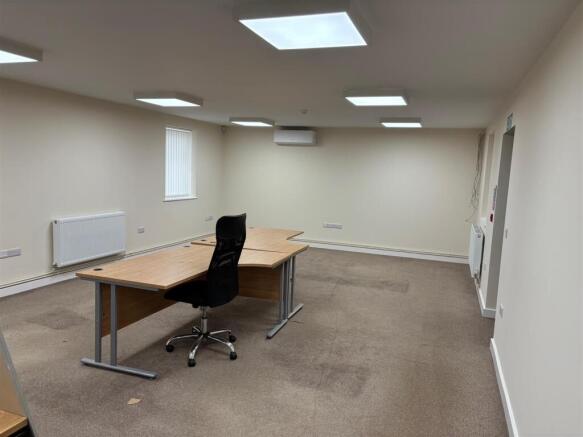 2 Alfreds Way internal 3.jpeg