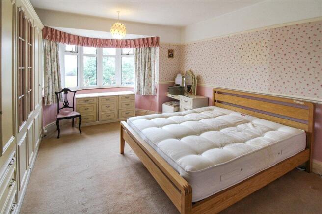 3 bed Semi-Detached for sale Image 5