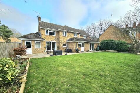 Heatherdale Road, Camberley, Surrey, GU15