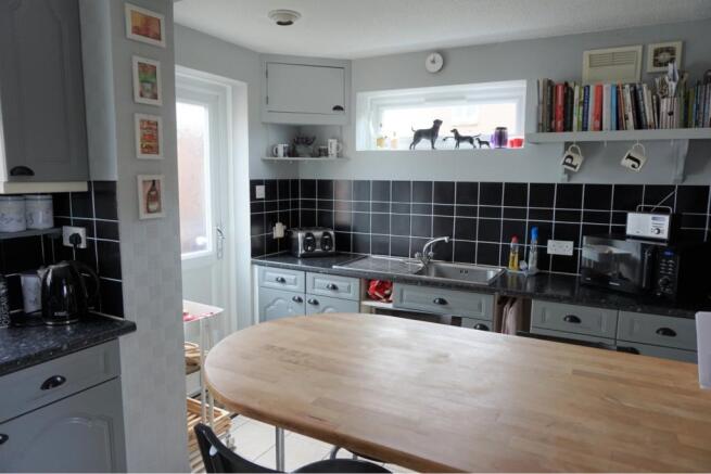 Kitchen / Breakfast