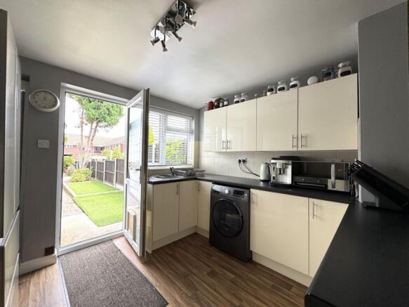 Fitted Kitchen