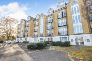 43, Beverley Mews, Three Bridges, Crawley RH10 1UE