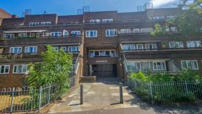 Flat 95, 6 Wordsworth House, Woolwich Common, London SE18 4HR