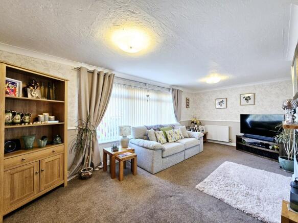 5ef38db9-d09f-45d6-bea5-a002b697cfbc